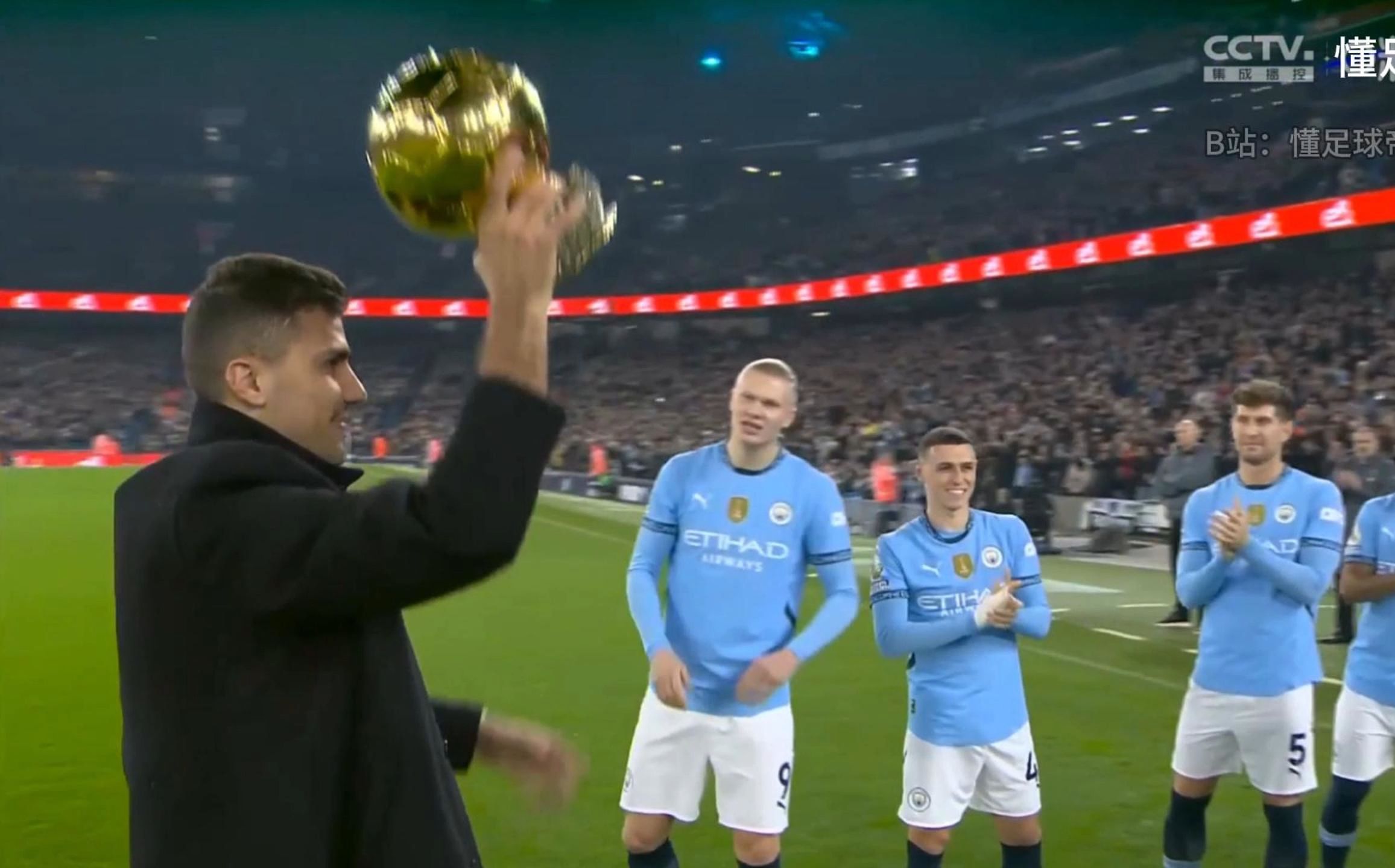 曼城在主场再胜，全队表现亮眼